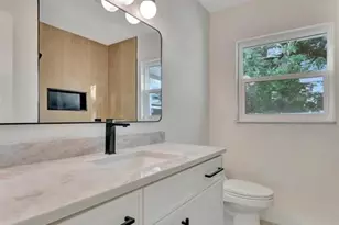 2705 Sunnyside St, Sarasota, FL 34239 - Photo 15