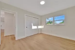 2705 Sunnyside St, Sarasota, FL 34239 - Photo 25