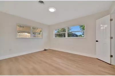 2705 Sunnyside Street, Sarasota, FL 34239 - Photo 21