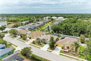4815 Turtle Bay Terrace, Bradenton, FL 34203 - Photo 3