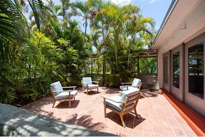 6311 Bahama Shores Drive S, Saint Petersburg, FL 33705 - Photo 21