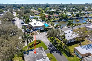 5440 Riverbluff Cir, Sarasota, FL 34231 - Photo 17