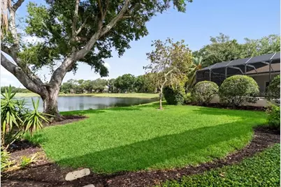 7312 Greystone Street, Lakewood Ranch, FL 34202 - Photo 37