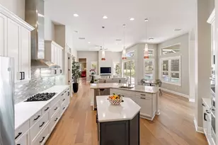 7312 Greystone St, Lakewood Ranch, FL 34202 - Photo 9