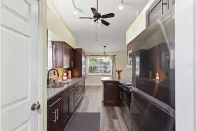 1405 E Frances Avenue, Plant City, FL 33563 - Photo 11