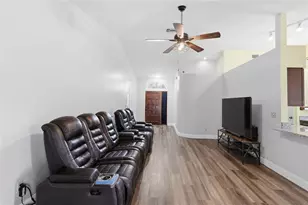 1405 E Frances Ave, Plant City, FL 33563 - Photo 9