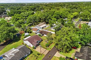 1405 E Frances Ave, Plant City, FL 33563 - Photo 23