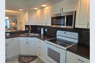 450 Gulf Of Mexico Drive #303, Longboat Key, FL 34228 - Photo 13