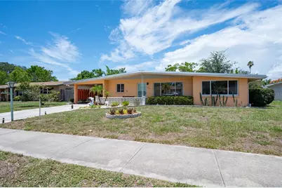 2215 Grove Street, Sarasota, FL 34239 - Photo 3