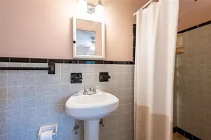 2215 Grove St, Sarasota, FL 34239 - Photo 25
