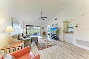 5709 Avista Dr, Sarasota, FL 34243 - Photo 13