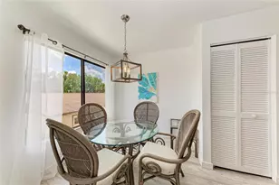 5709 Avista Dr, Sarasota, FL 34243 - Photo 19
