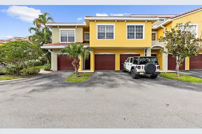 5601 Bentgrass Drive #102, Sarasota, FL 34235 - Photo 1