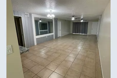 7640 92nd Street #101E, Seminole, FL 33777 - Photo 3