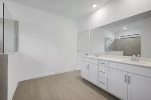 19232 Gentry Pl, Estero, FL 33928 - Photo 11