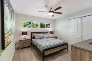 5720 Isanda Pl, Sarasota, FL 34231 - Photo 17