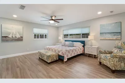 5720 Isanda Place, Sarasota, FL 34231 - Photo 21