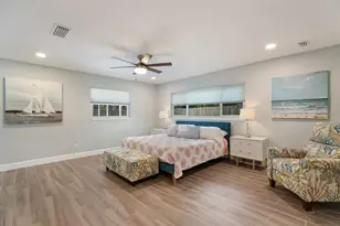 5720 Isanda Pl, Sarasota, FL 34231 - Photo 21