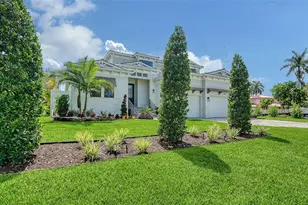1519 Harbor Dr, Sarasota, FL 34239 - Photo 3