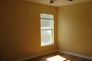 1057 32nd St, Sarasota, FL 34234 - Photo 5