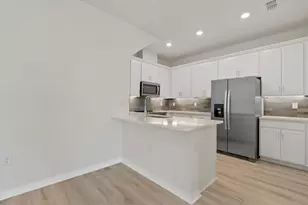 7566 Sea Oak Ct, Parrish, FL 34219 - Photo 7