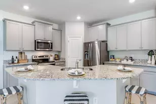 18354 Tavernside Trl, Lakewood Ranch, FL 34211 - Photo 3