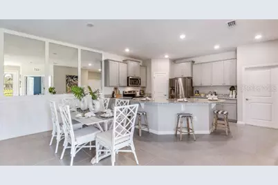 18354 Tavernside Trail, Lakewood Ranch, FL 34211 - Photo 5