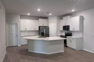 18354 Tavernside Trl, Lakewood Ranch, FL 34211 - Photo 3