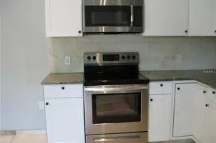 2009 Cocoanut Ave, Sarasota, FL 34234 - Photo 3