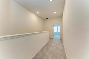 314 Via Anina Dr, Sarasota, FL 34243 - Photo 27