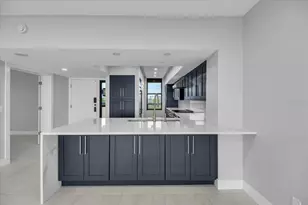 2020 Harbourside Dr, Longboat Key, FL 34228 - Photo 23