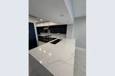 2020 Harbourside Drive #446, Longboat Key, FL 34228 - Photo 5