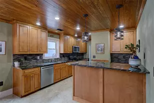 2690 Temple St, Sarasota, FL 34239 - Photo 17