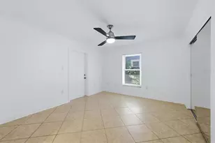 1649 8th St, Sarasota, FL 34236 - Photo 15