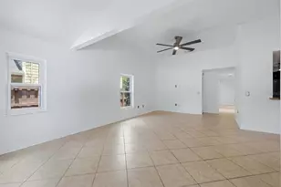 1649 8th St, Sarasota, FL 34236 - Photo 9