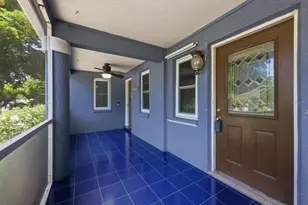 1649 8th St, Sarasota, FL 34236 - Photo 3