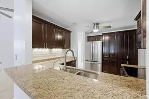 1649 8th St, Sarasota, FL 34236 - Photo 13