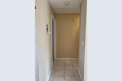 2721 Hidden Lake Boulevard #C, Sarasota, FL 34237 - Photo 15