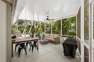 521 Avalon Rd, Venice, FL 34293 - Photo 21
