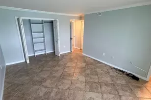 9393 Midnight Pass Rd, Sarasota, FL 34242 - Photo 17