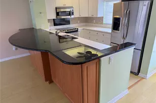 1250 N Portofino Dr, Sarasota, FL 34242 - Photo 13