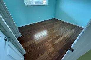 1250 N Portofino Dr, Sarasota, FL 34242 - Photo 21