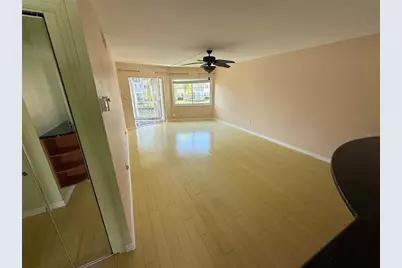 1250 N Portofino Drive #202, Sarasota, FL 34242 - Photo 9