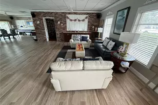 1250 N Portofino Dr, Sarasota, FL 34242 - Photo 43