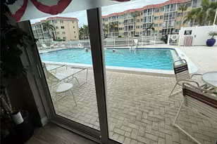 1250 N Portofino Dr, Sarasota, FL 34242 - Photo 31