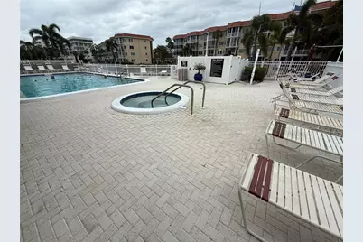 1250 N Portofino Drive #202, Sarasota, FL 34242 - Photo 31