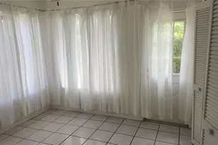 4007 78th St W, Bradenton, FL 34209 - Photo 15