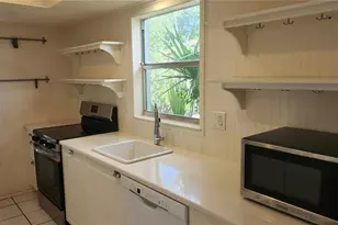4007 78th St W, Bradenton, FL 34209 - Photo 7
