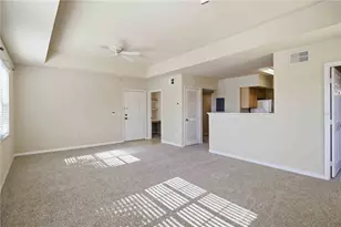 1015 Villagio Cir, Sarasota, FL 34237 - Photo 5