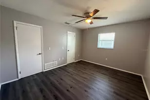 364 Briarwood Rd, Venice, FL 34293 - Photo 11